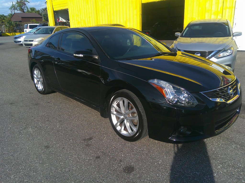 2012 Nissan Altima SR