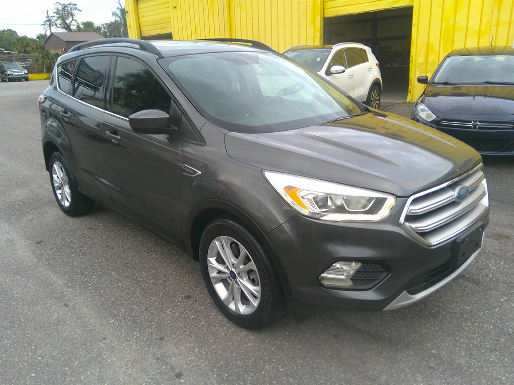 2017 Ford Escape SE